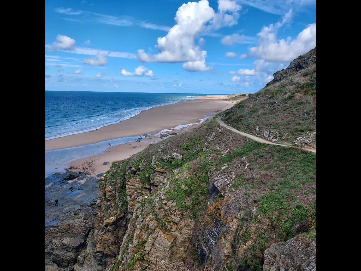 Chez Marie Et Philippe - 1Km De La Plage Les Moitiers-d'Allonne المظهر الخارجي الصورة